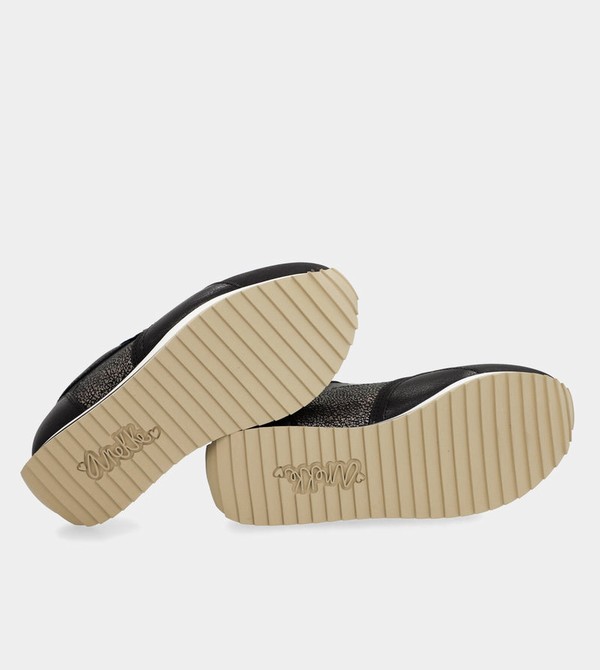 Buty Anekke Travel Black | 6459MXDRV