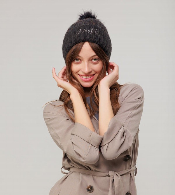 Kapelusz Anekke Black Knitted Beanie With Pompom | 7963EFSYB