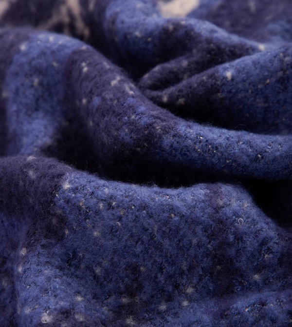 Szalik Anekke Navy Blue Contemporary. | 3176MABSL